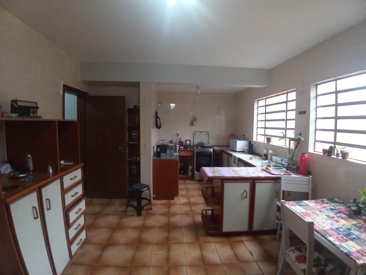 Apartamento à venda com 4 quartos, 180m² - Foto 8