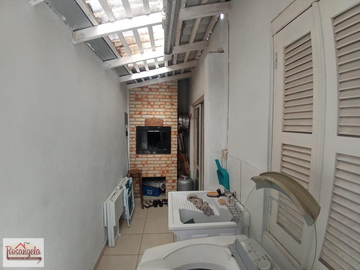 Casa à venda com 2 quartos, 145m² - Foto 14